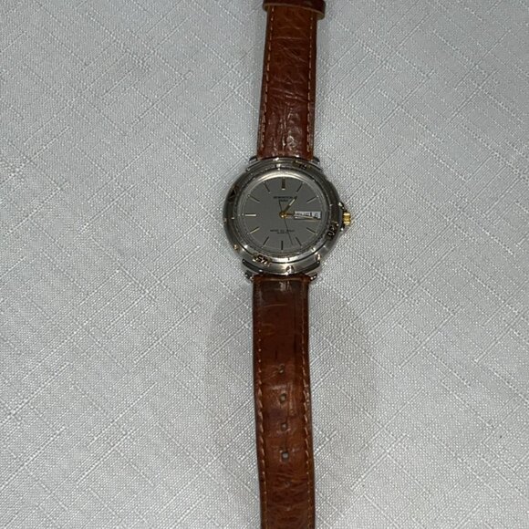Remington Swiss Watch No Flaws - Picture 6 of 7